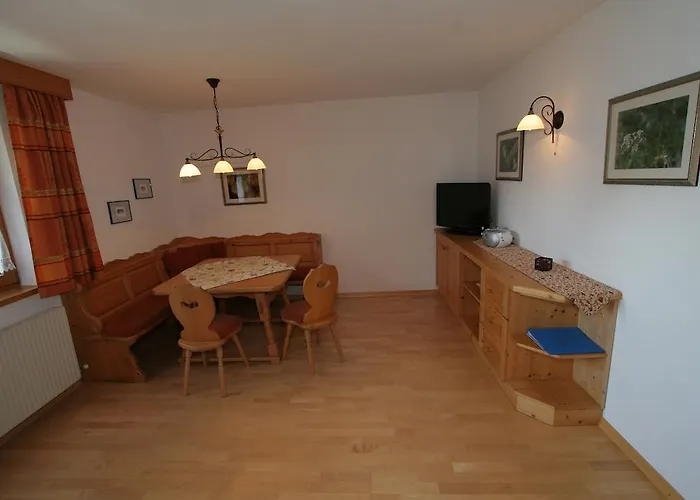 アパート Tirol マウラッハ